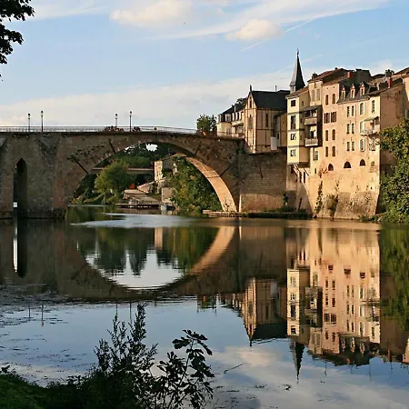 Semesterbostad Gorgeous Holiday In With Private Pool Monclar-d'Agenais